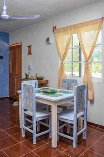 Departamentos Cerca De Ferry Holbox Hotell Exteriör bild